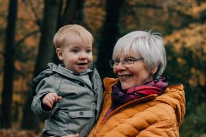 Mini session client, Grandmother and grandson in autumn